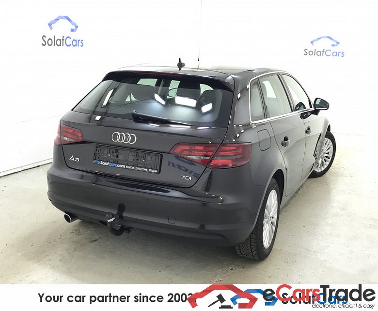 Audi A3 SB 1.6TDI AMBIENTE Navi 1/2 Leather PDC Klima #3