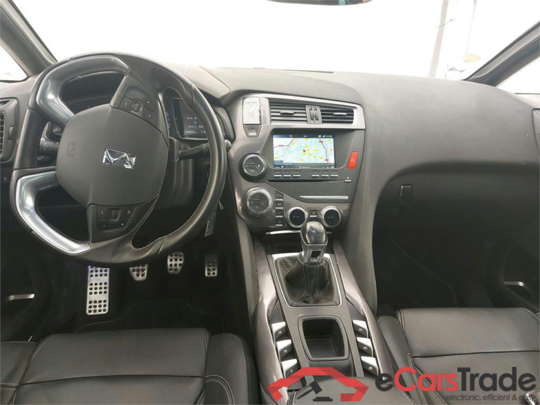 Citroen DS5 2.0 BlueHDi Sport Chic 150Hp Pano Xenon Navi Sport-Leather Camera Klima PDC ... #6