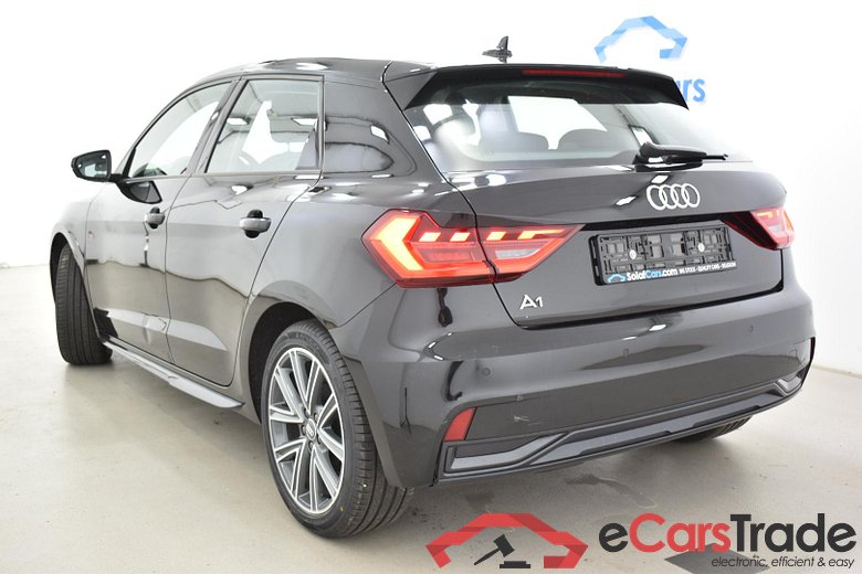Audi A1 SB 1.0 TFSI LED-Xenon Virtual Klima PDC ... #3