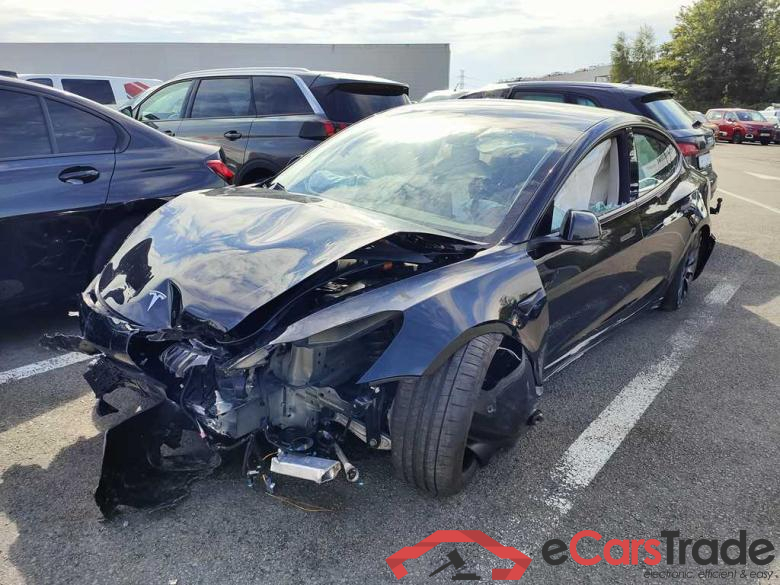 Tesla Model 3 Performance Dual Motor AWD 4d !!damaged car !! pv !! Dekra afsluiting 
