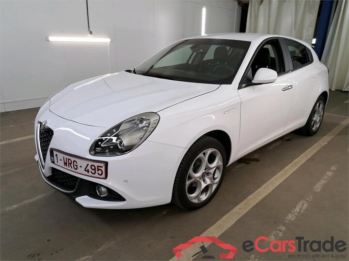 Alfa Romeo Giulietta Giulietta 1.4 TB 120 Super 88kW/120pk  5D/P Man-6 #1