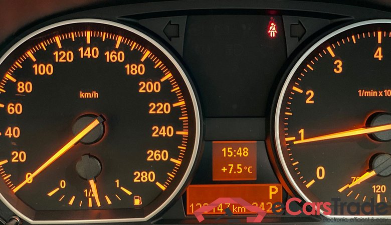 Bmw 135i Baureihe 1 Cabrio #5