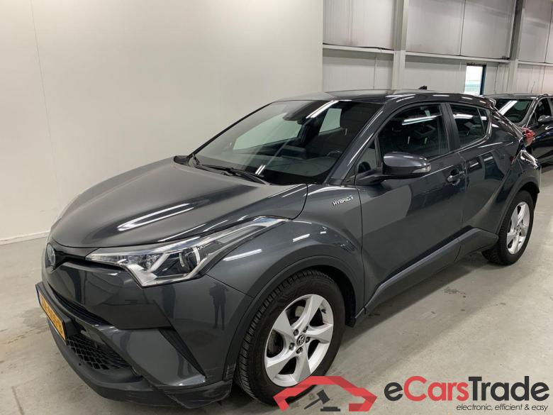 TOYOTA C-HR 1.8 Hybrid Active #1