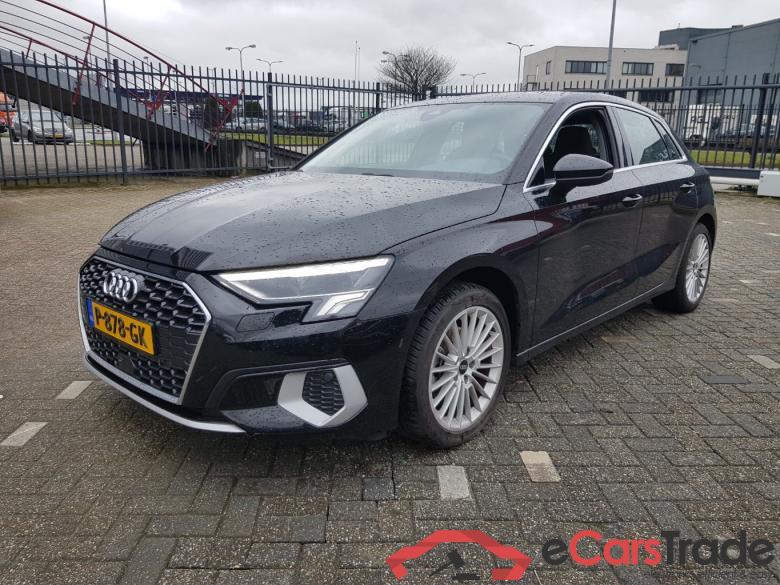 AUDI A3 SPORTBACK 30 TFSI Adv edition #1