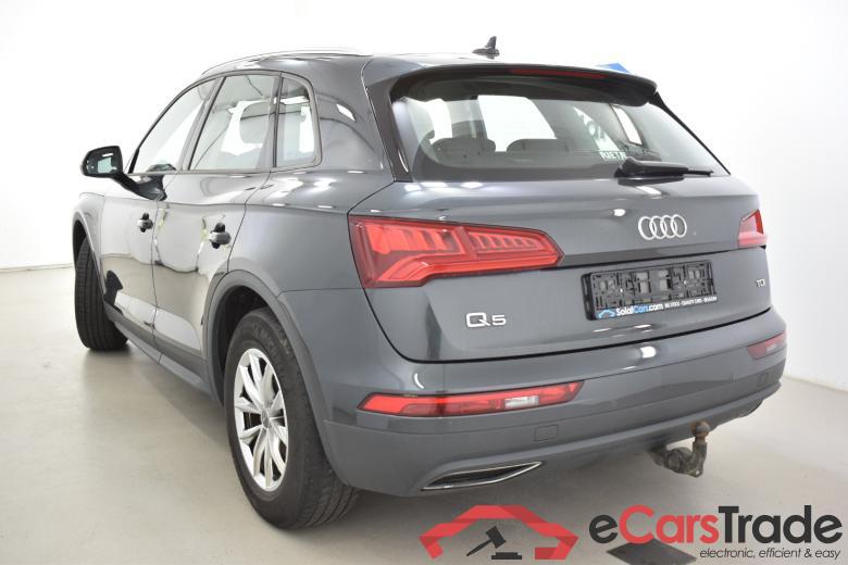Audi Q5 2.0 TDi Xenon Navi KeylessGo Klima PDC ... #4