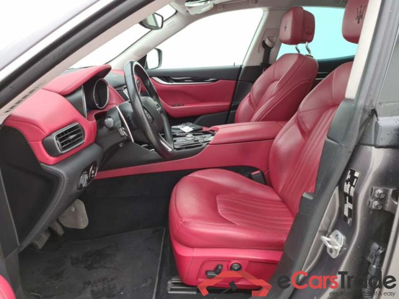 Maserati Levante 3.0 d Pano Xenon Navi Leather Camera KeylessGo Klima PDC ... #6