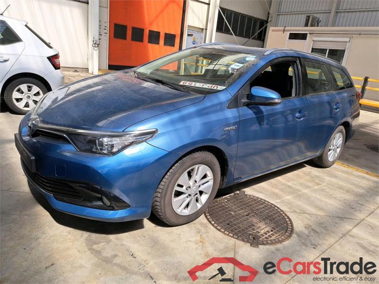 TOYOTA AURIS TOURING SPORTS - 2015 1.8i HSD Business Plus E-CVT Sonso #1