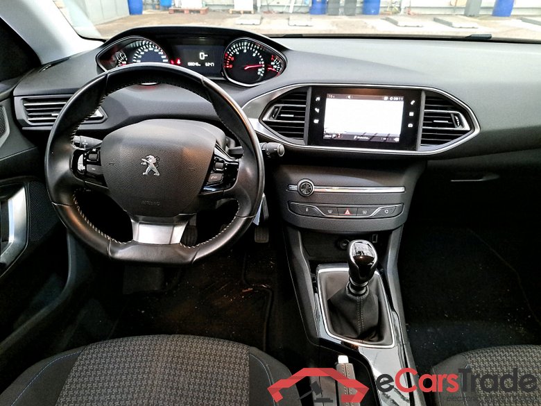 Peugeot 308 1.5 BlueHDi Style 131Hp Navi Sport-Seats Klima PDC ... #3