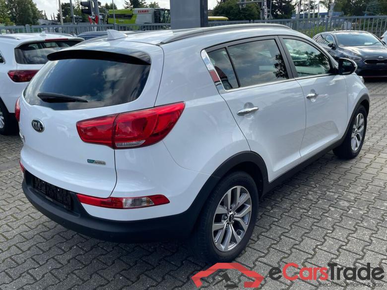 Kia Dream Team 2WD Sportage #4