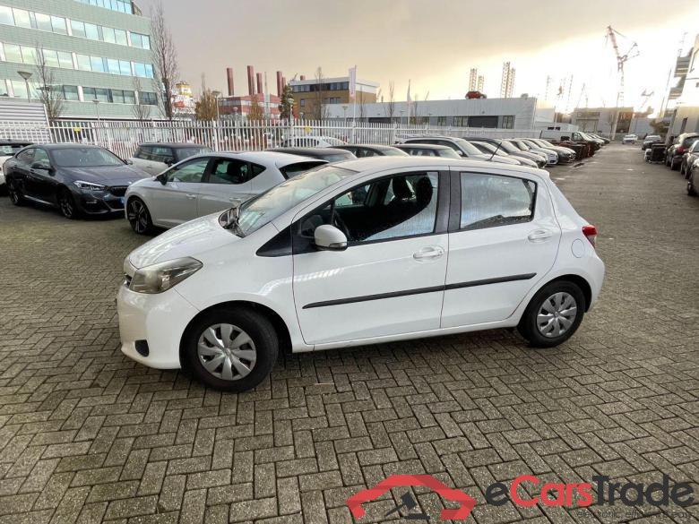 TOYOTA YARIS 1.0 VVT-i Aspiration #1