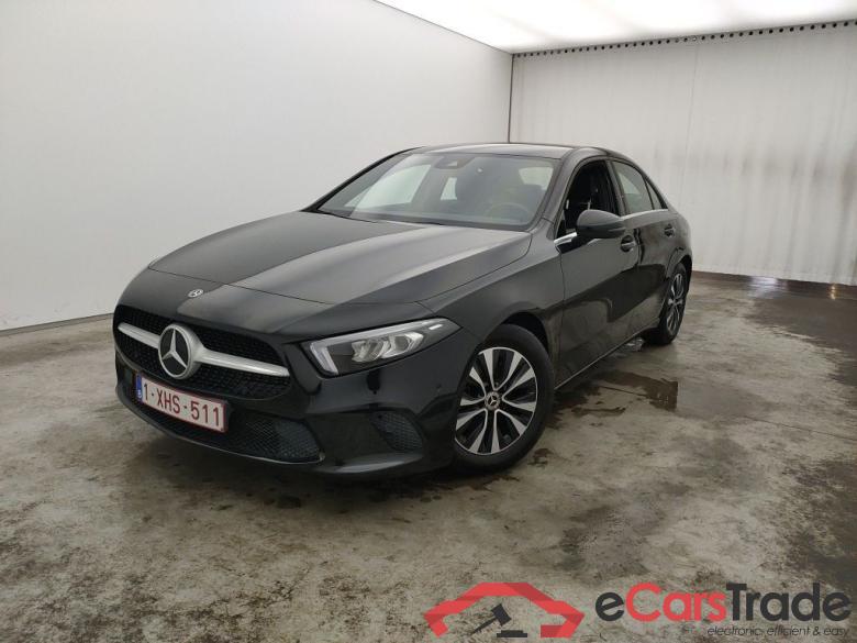 Mercedes-Benz A-Klasse Limousine A 180 d DCT Business Solution 4d exs2i #1