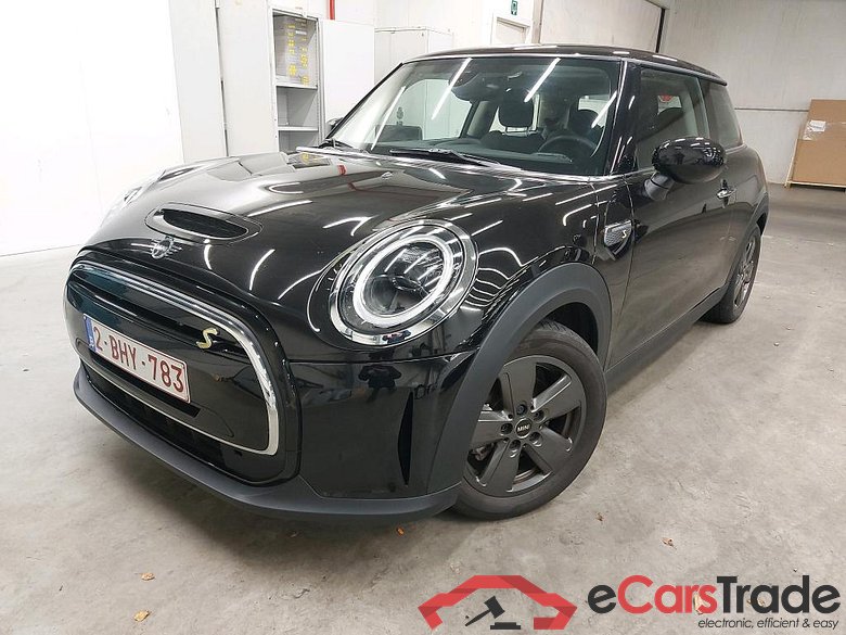 MINI - COOPER SE 184PK Connected Nav & Comfort Pack Plus & Heated Sport Seats & Steering Wheel & Driving Assistant & Comfort Access & PDC Rear With Camera * ELECTRIC *