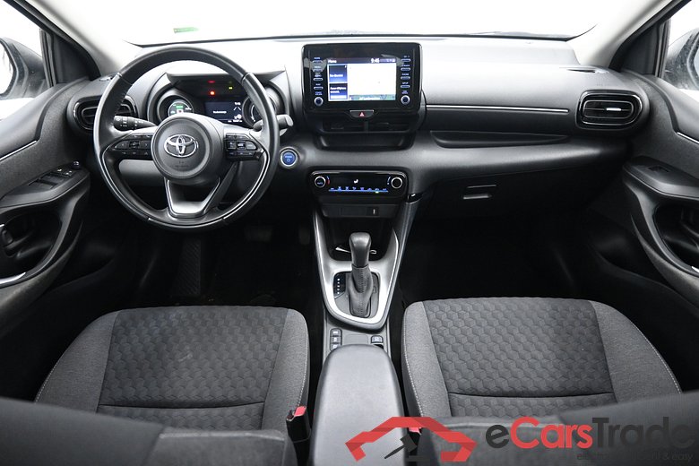 Toyota Yaris 1.5 Hybrid Design Aut. LED Navi KeylessGo Klima ... #6