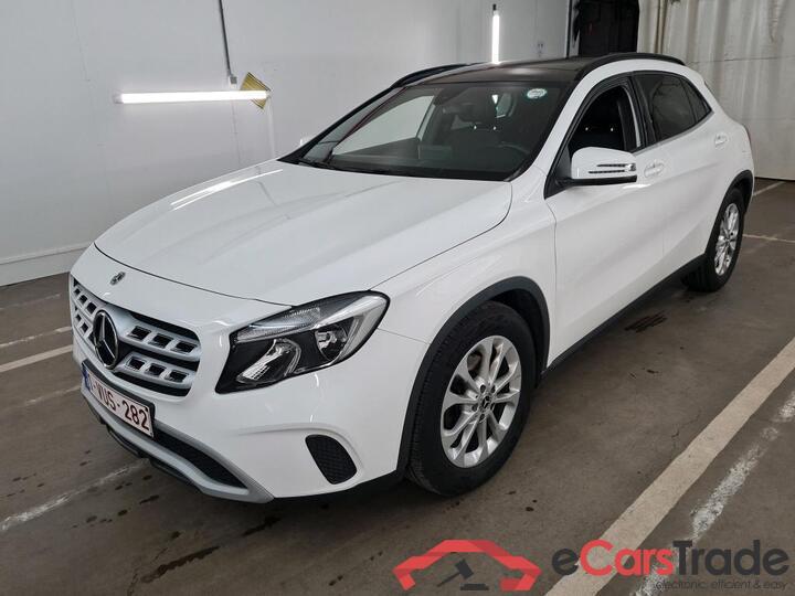 Mercedes GLA CLASSE GLA (X156) - 2017 GLA 180 Business Solution (EU6.2) 90kw/122pk 5D/P M6 #1