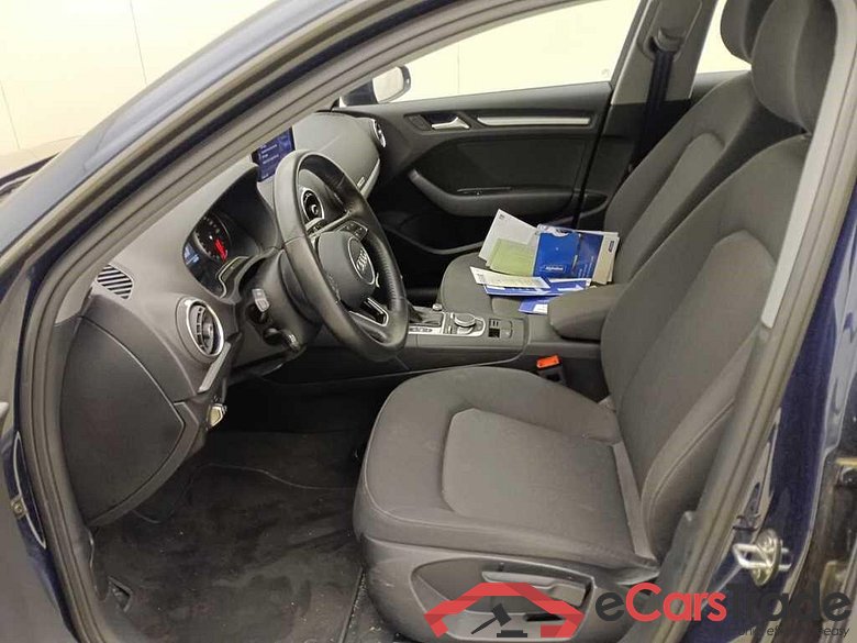 AUDI A3 SB 1.6 TDi Aut. LED-Xenon Navi Klima PDC ... #5