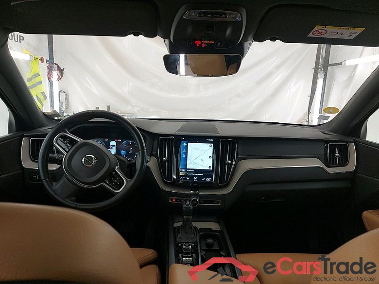 Volvo D4 AdB 190 GearTronic 8 Inscription Luxe XC60 Inscription Luxe D4 190 BVA8 2WD / VO RECONDITIONNE - PHOTOS AVANT RECONDITIONNEMENT #5