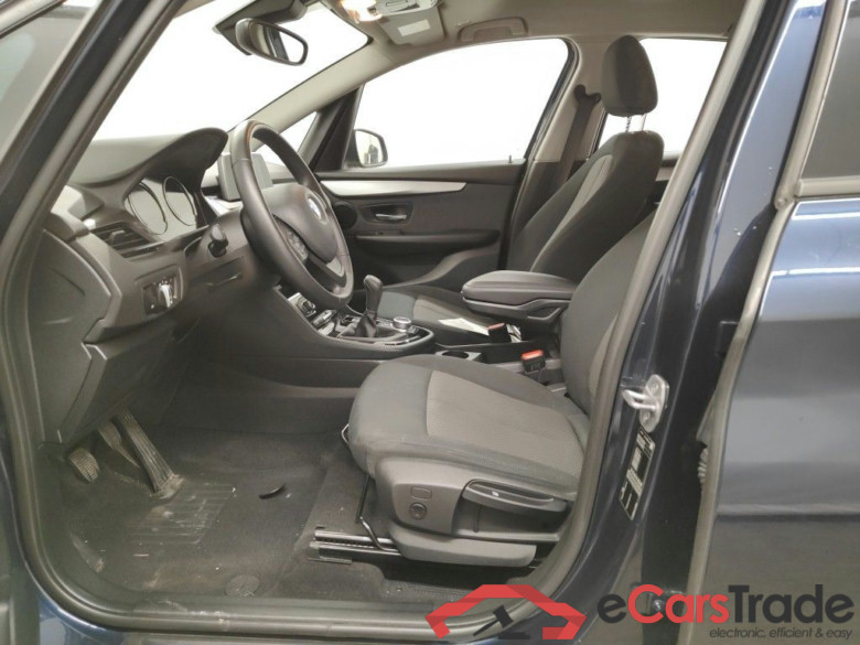 BMW 216d Active Tourer Navi KeylessGo Klima PDC ... #5