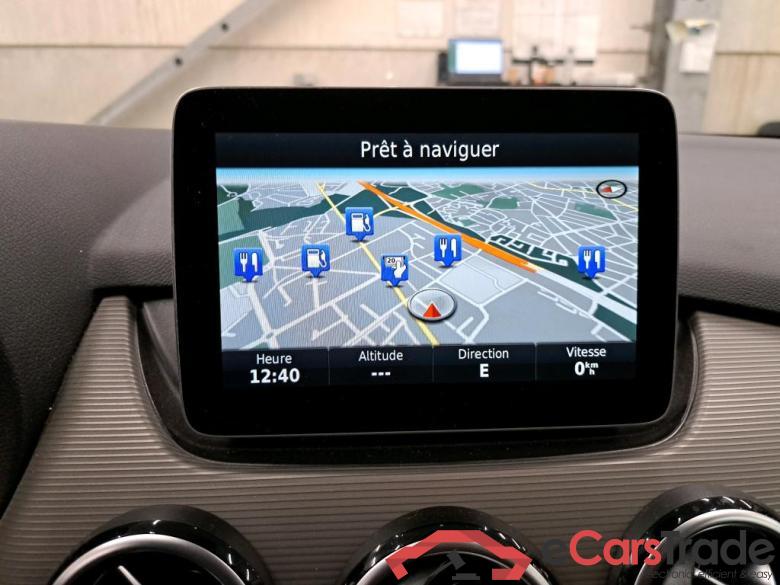 Mercedes B 180d LED-Xenon Navi Leather Klima PDC ... #4