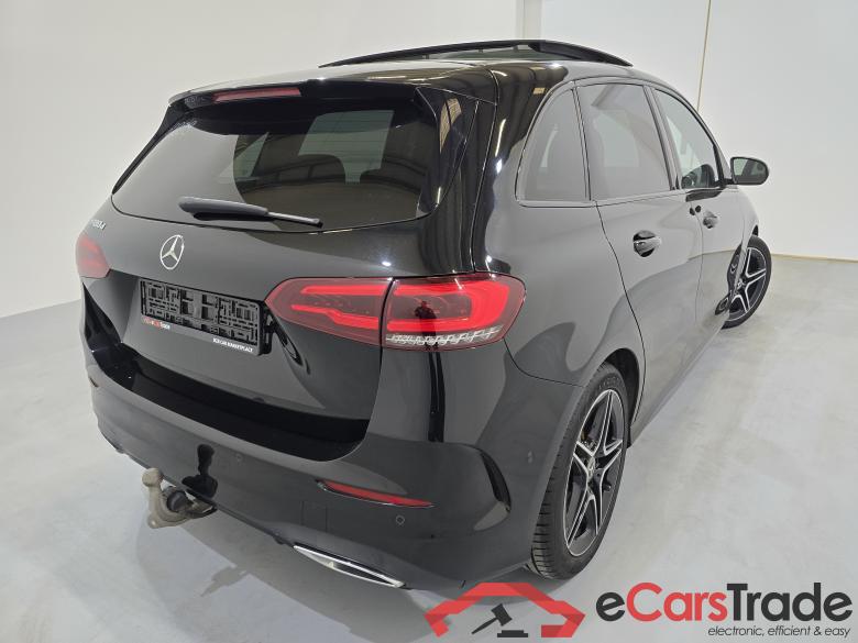 Mercedes B 180d AMG Aut. Pano LED-Xenon Night Widescreen Navi 1/2 Sport-Leather-Alcantara KeylessGo Camera Klima PDC ... #3