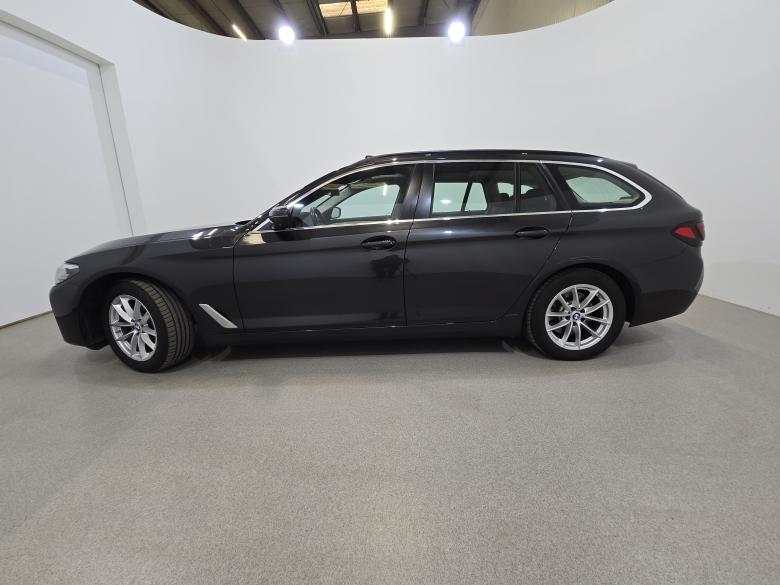 BMW 520d Touring Facelift Aut. Pano LED-Xenon LC-Pro Navi-Pro Leather KeylessGo Camera Klima PDC ... #2