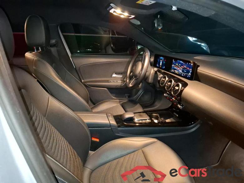 Mercedes A 180 d Business Line 8G-DCT MERCEDES-BENZ Classe A Berline / 2018 / 4P / Berline A 180 d Business Line 8G-DCT #6
