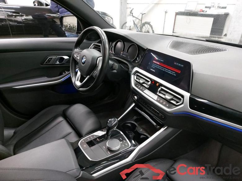 BMW - BMW 3 TOURING 318dA 136PK Sport Pack Business With Heated Seats & PDC Front & Rear #3