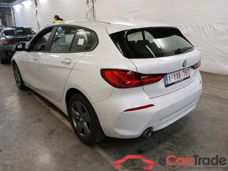 BMW 1-serie 1.5 116D (85KW) Business Model Advantage Driving Assistant Spiegel #4
