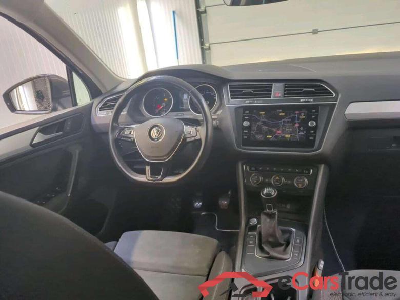 VOLKSWAGEN Tiguan 2.0 TDI CL Bns #3