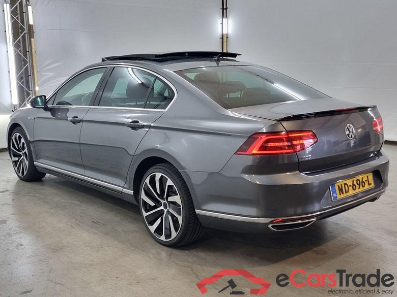 VOLKSWAGEN PASSAT 1.4 TSI GTE Connected Series Plus #4