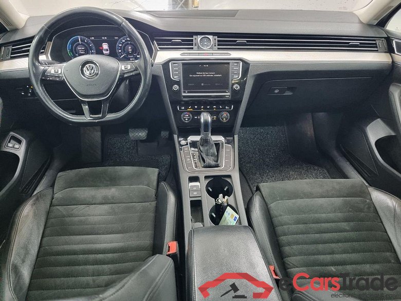 VOLKSWAGEN PASSAT 1.4 TSI GTE Connected Series Plus #6