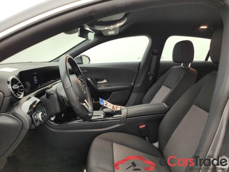 Mercedes-Benz CLA Shooting Brake CLA 180 d DCT Business Solution 5d #6