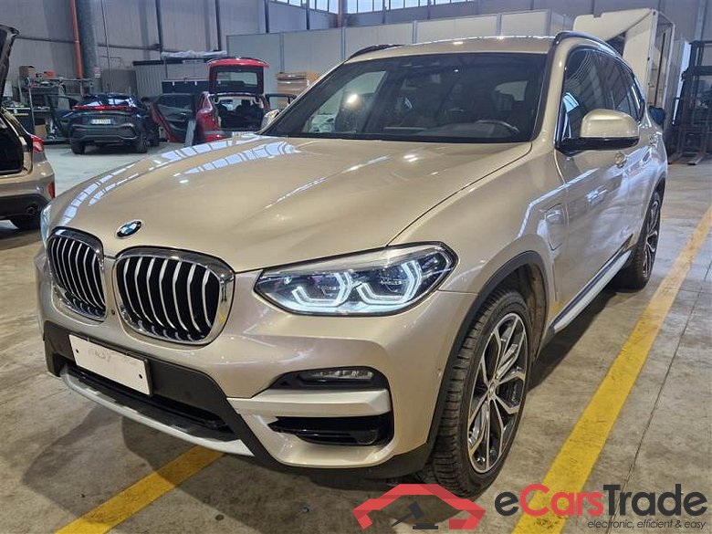 BMW 75 BMW X3 / 2017 / 5P / SUV XDRIVE 30E XLINE #1