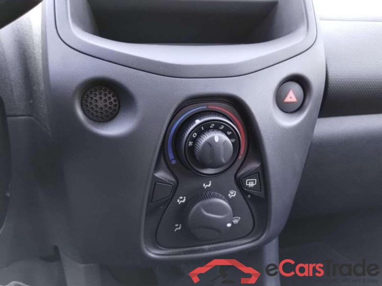 TOYOTA Aygo 1.0 VVT-i x #6