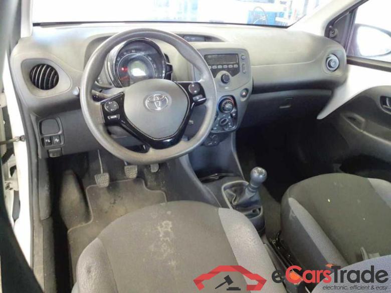 TOYOTA AYGO (B4)(06.2014->) DE - LimS5 1.0 EU6d-T, x  (EURO 6d-TEMP), (Facelift) 2019 - 2020 #4