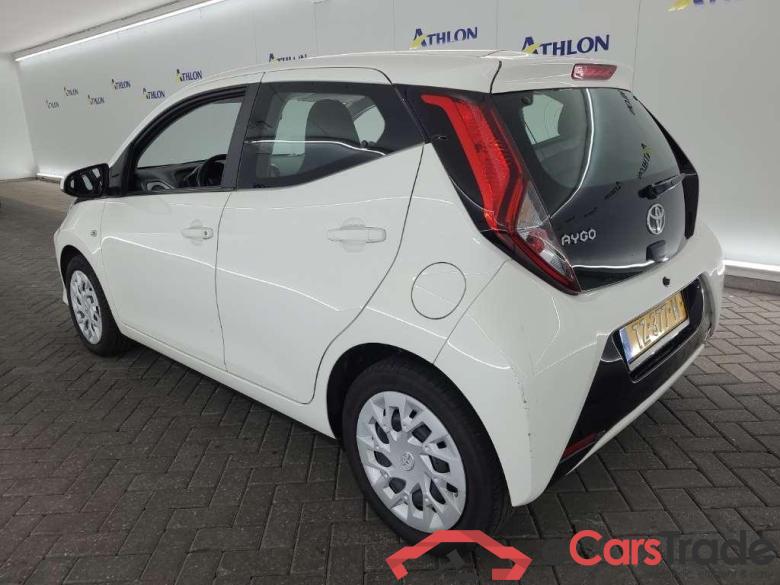 TOYOTA Aygo 1.0 VVT-i x-play 5D 53kW #4