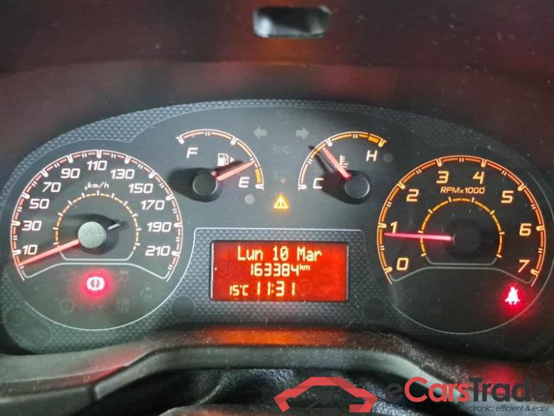 Fiat 13PROMO9 FIAT FIORINO / 2016 / 4P / VETT. FURGONATA 1.3 MULTIJET 95 CV E6D-TEMP SX #4