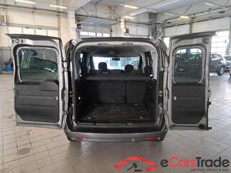 Fiat 8 FIAT DOBLÒ CARGO / 2014 / 5P / COMBI COMBI 1.6 MJET 16V 105CV SX (CAT.N1) EU6 #5