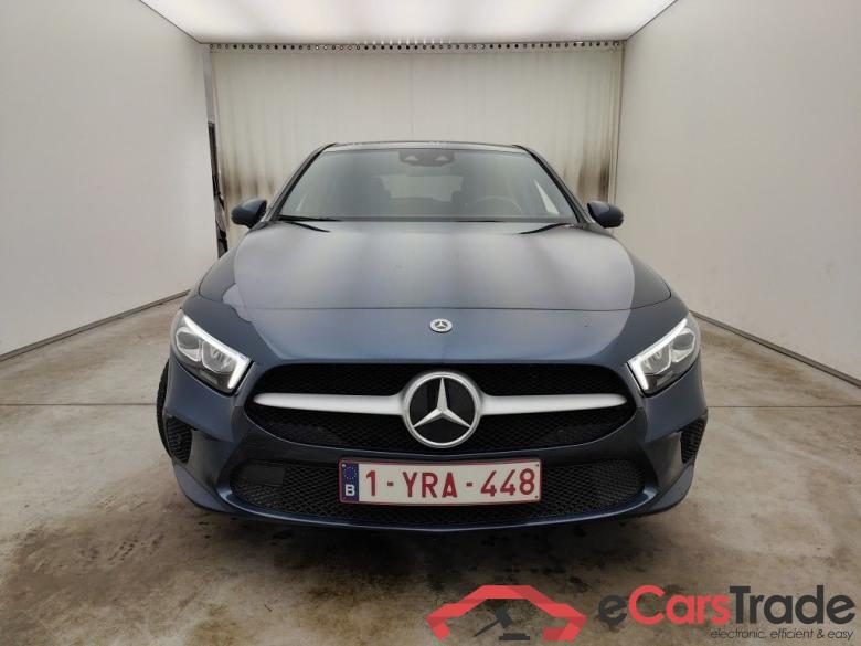Mercedes-Benz A-Klasse A 250 e Business Solution 5d #1