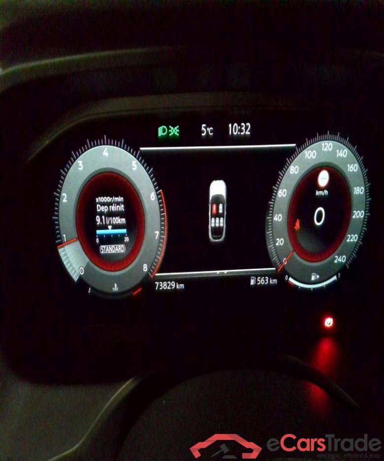 QASHQAI MY22 Mild-Hybrid 140  2WD Tekna  Two Tone   Design Pack  Cold Pack        #6