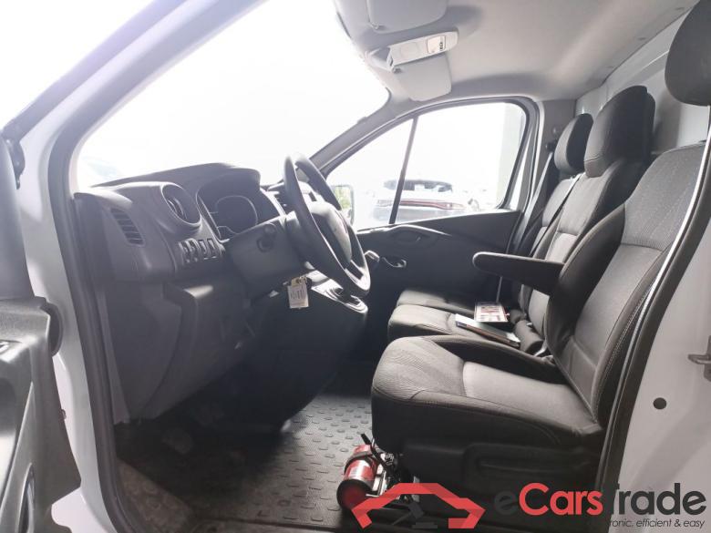 Renault Trafic L2H1 dCi 120 Grand Confort 2.9T 4d #6