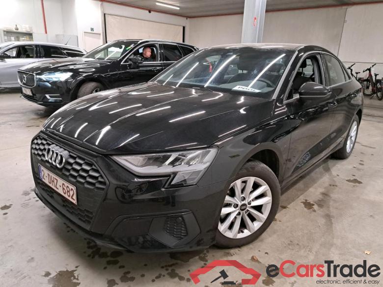 AUDI - AUD A3 BERLINE 30 TDi 116PK Attraction Pack Business & Rear Park Sensors #1