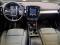 preview Volvo XC40 #2