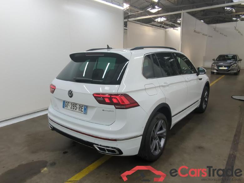 Volkswagen 1.4 eHybrid 245 DSG6 R-Line Tiguan R-Line Exclusive eHybrid 1.4 TSI 245CV BVA6 E6d #3