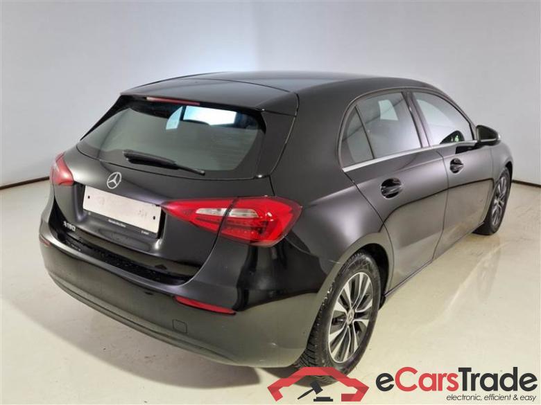 Mercedes 20 MERCEDES-BENZ CLASSE A / 2018 / 5P / BERLINA A 180 AUTOMATIC BUSINESS #2