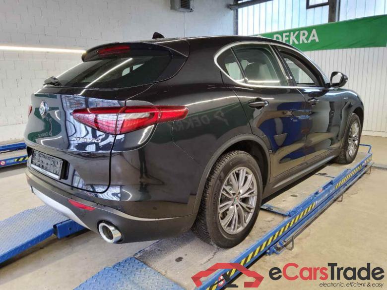 Alfa Romeo Stelvio (630)(2017->) DE - SUV5 2.0 Turbo 16V EU6d, Super Q4 (EURO 6d), (Facelift) 2020 - 2021 #3
