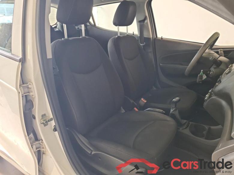 Opel Karl Opel Karl 1.0 Start/Stop Edition 5d #3