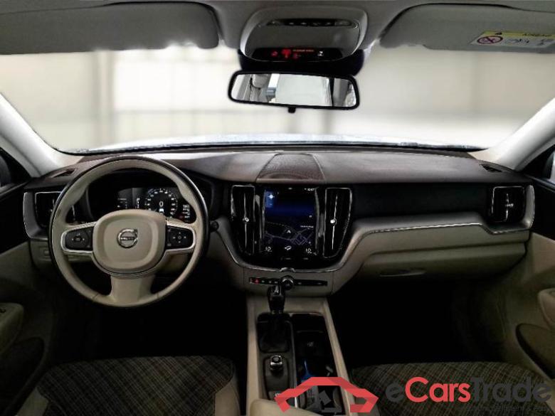 Volvo 96 VOLVO XC60 / 2017 / 5P / SUV D4 AWD GEARTR. BUSINESS #3
