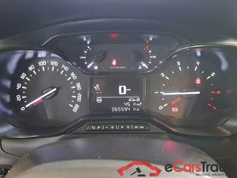 Citroen 58 CITROEN C3 / 2016 / 5P / BERLINA PURETECH 83 SeS FEEL #4