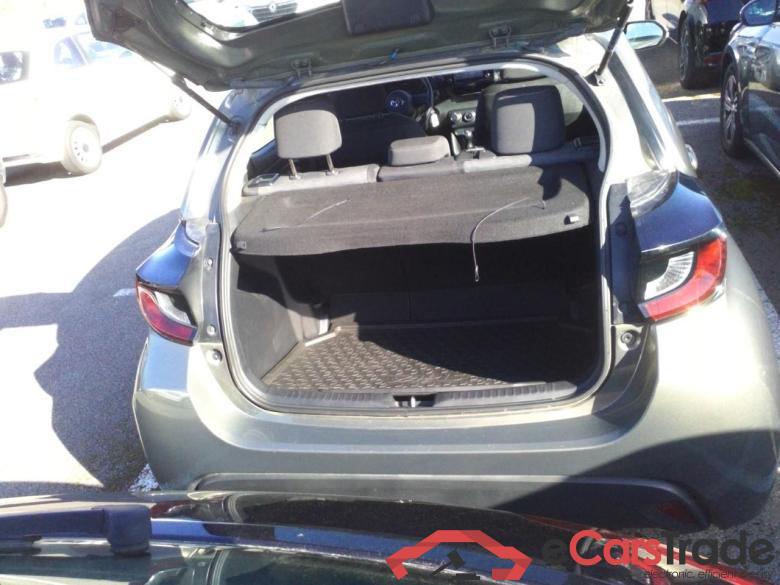 TOYOTA Yaris  120 VVT-i Dynamic #4