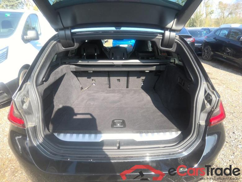 B.M.W. SERIE 3  330e 292 ch BVA8 M Sport #5